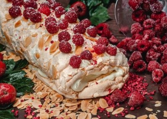 Меренговий рулет