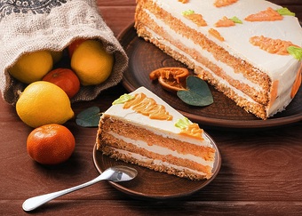 Морквяно - цитрусовий торт