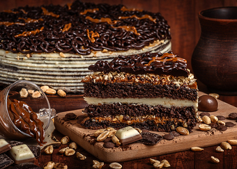 Шоколадний з соленою карамеллю