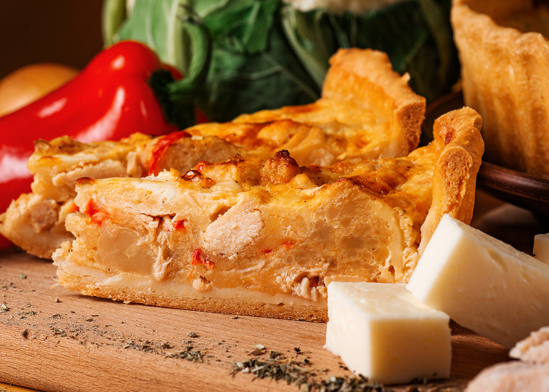 Кіш з цвітною капустою і куркою